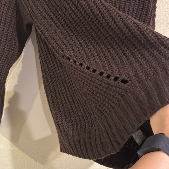 John + Jenn Sweater - Picture 6 of 11